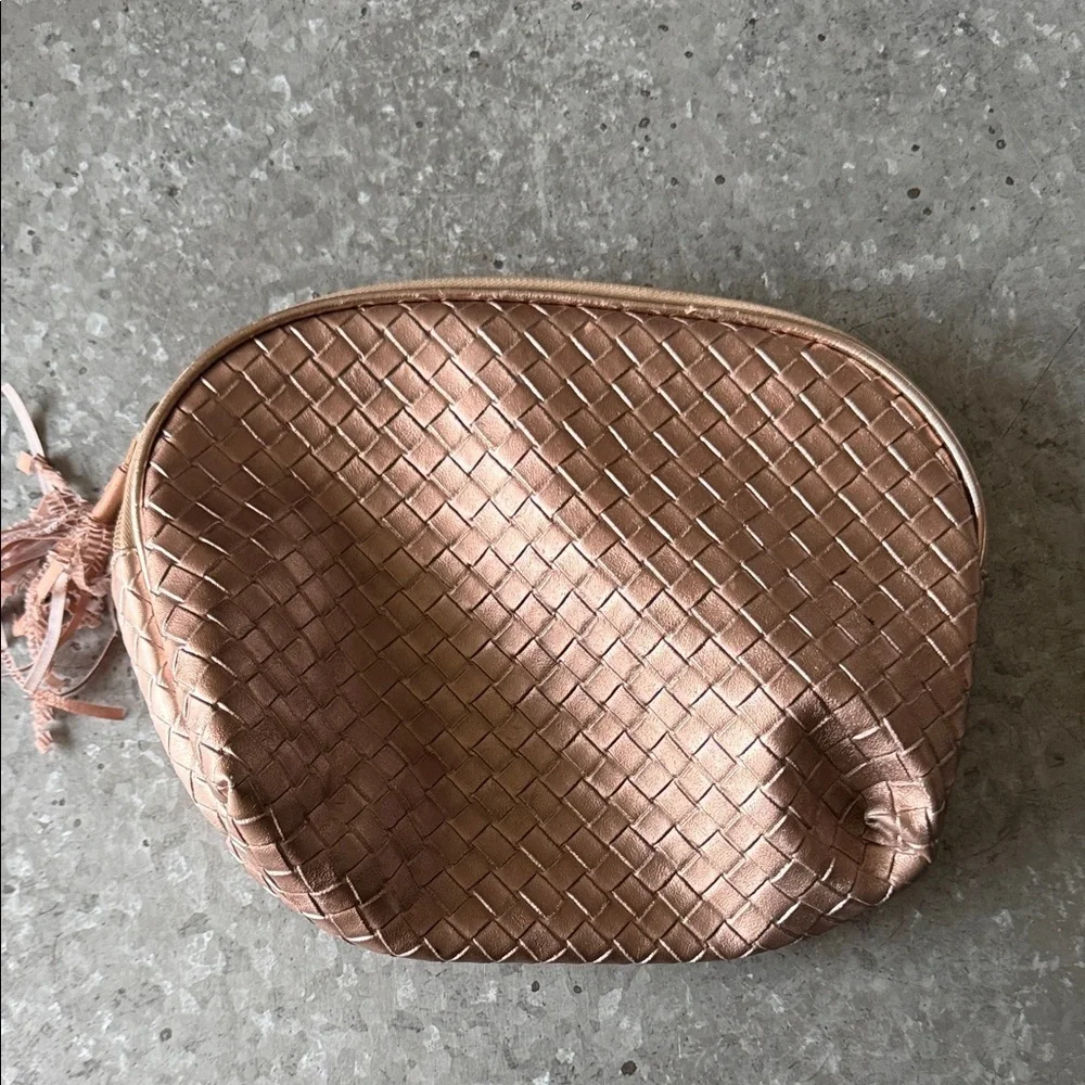 Elegant Woven rose gold makeup bag